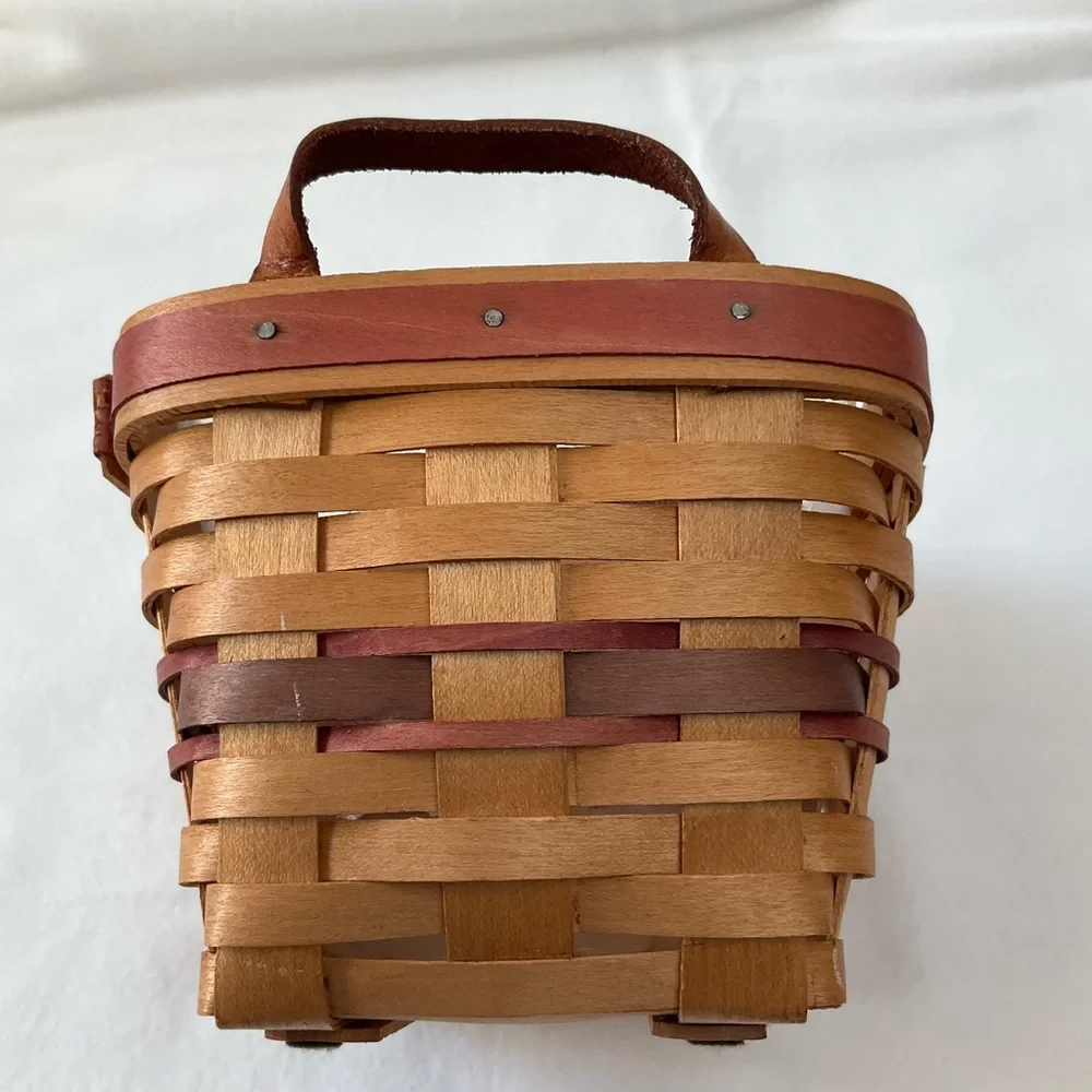 Handwoven Heirloom Baskets vintage 1997